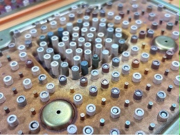 唯思特VC均温板整列机：以精密物理逻辑，实现多规格铜柱与粉环的高可靠性排列