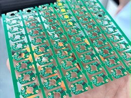 唯思特整列机：PCB板插针自动化解决方案