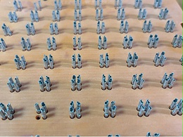 攻克pin针区分杯口排列难题：唯思特整列机以物理智能引领自动化革新