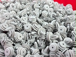 唯思特整列机：塑料卡扣自动化精密排列与供料解决方案