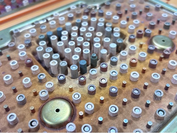 唯思特VC均温板整列机：以精密物理逻辑，实现多规格铜柱与粉环的高可靠性排列