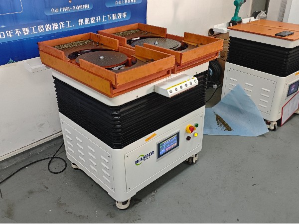 螺丝电镀排列应用解决方案-螺丝排列机